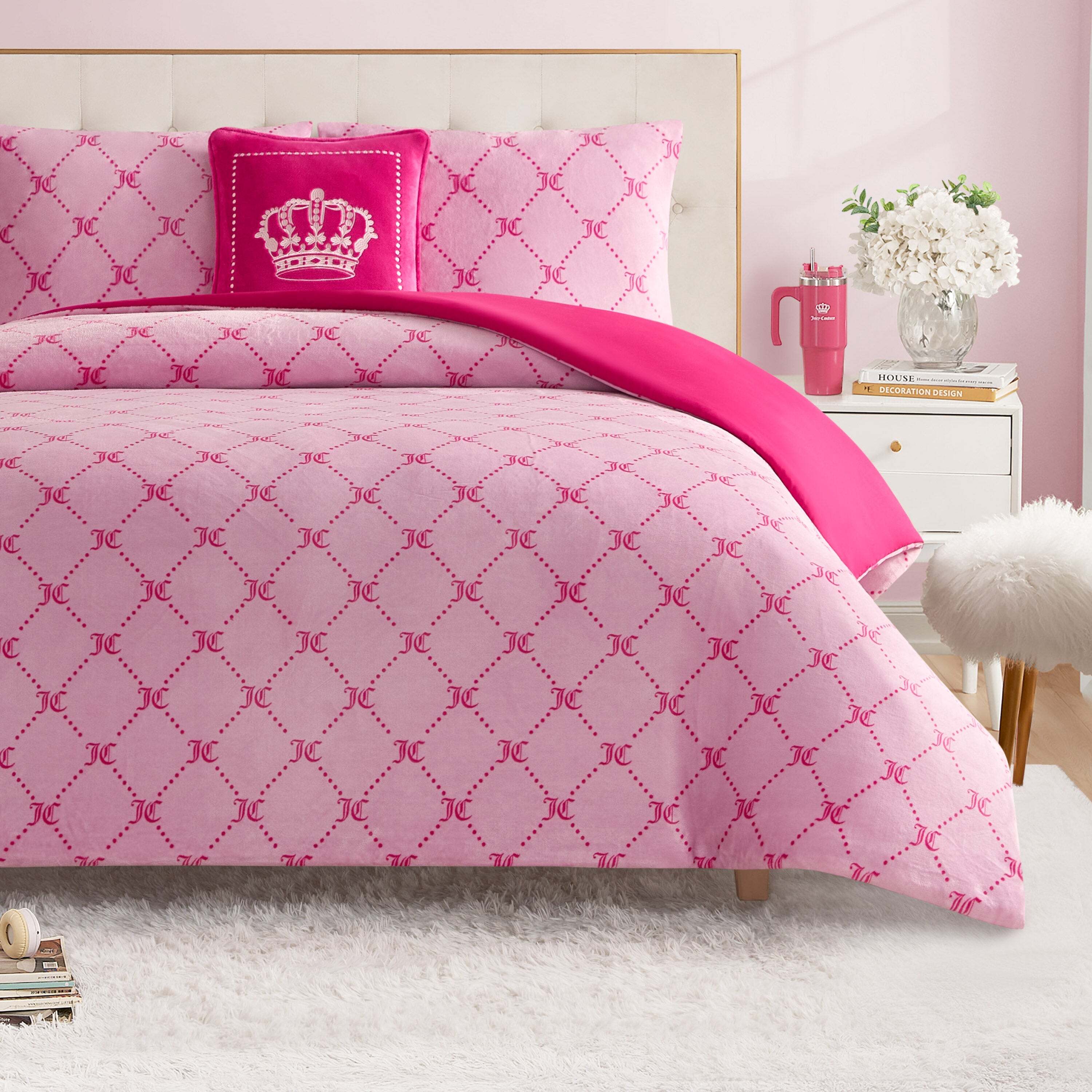Plush Trellis Link Reversible Comforter Set